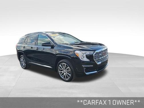2023 GMC Terrain Denali