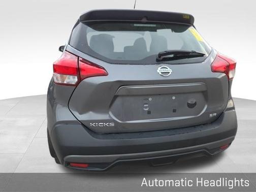2019 Nissan Kicks SR