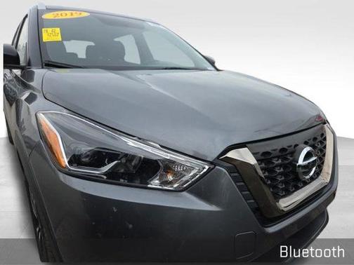 2019 Nissan Kicks SR