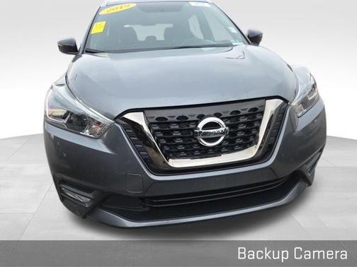 2019 Nissan Kicks SR