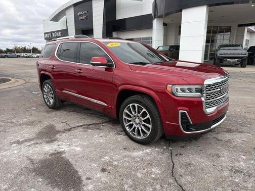 2023 GMC Acadia Denali
