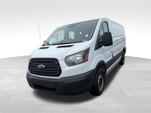 2017 Ford Transit-150 Base