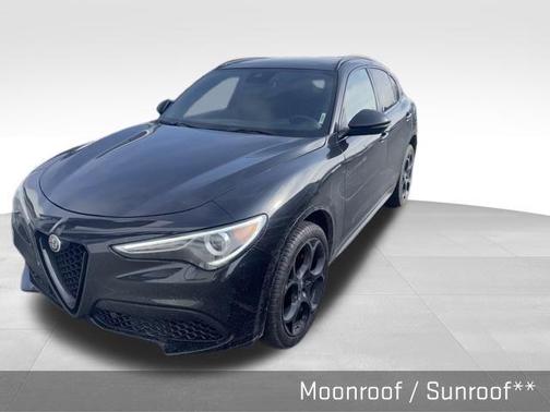 2022 Alfa Romeo Stelvio Veloce