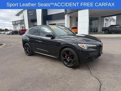 2022 Alfa Romeo Stelvio Veloce