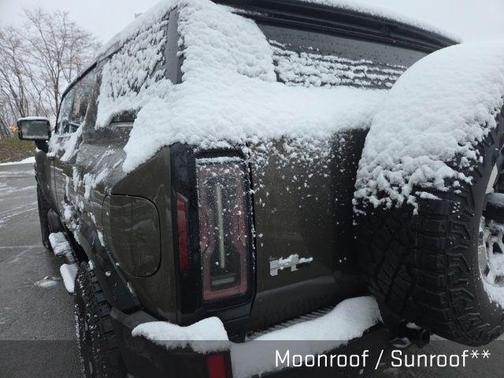 2025 GMC HUMMER EV SUV 3X