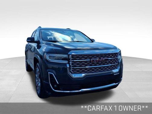 2022 GMC Acadia Denali
