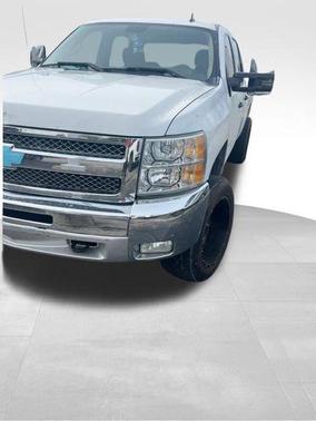 Summit White 2013 Chevrolet Silverado 1500 LT