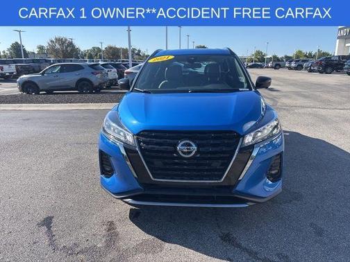 2021 Nissan Kicks SR