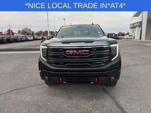 2022 GMC Sierra 1500 AT4