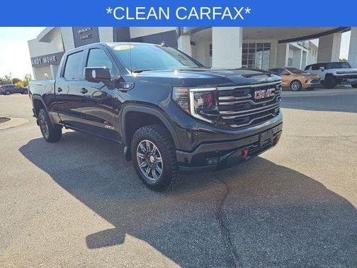 2025 GMC Sierra 1500 AT4