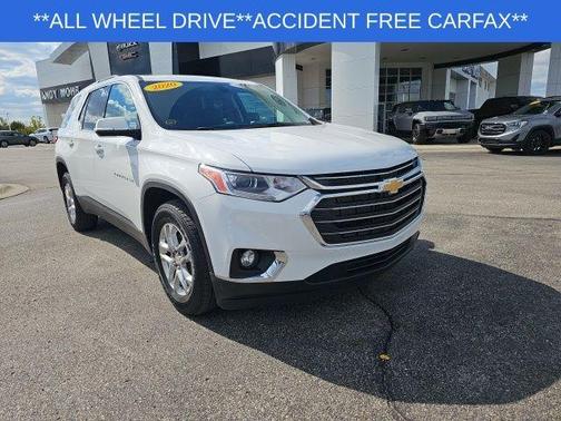 2020 Chevrolet Traverse LT Cloth