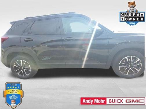 Mosaic Black Metallic 2025 Chevrolet Trailblazer LT