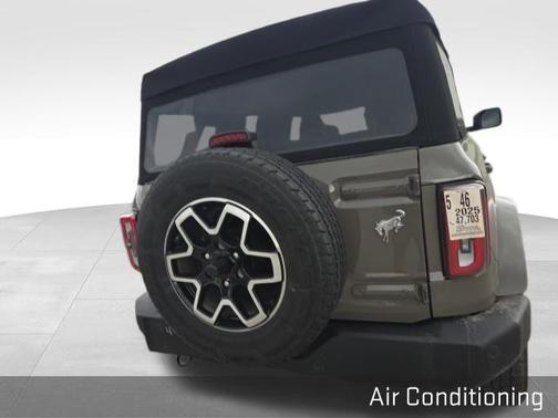 Gray 2025 Ford Bronco Outer Banks