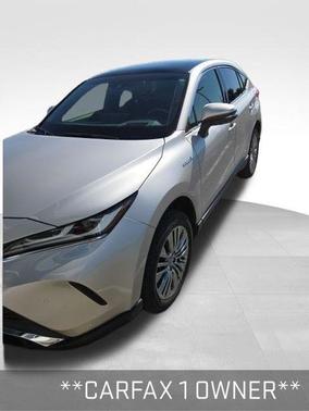 Titanium 2021 Toyota Venza Limited