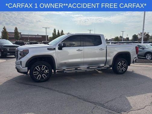 2022 GMC Sierra 1500 AT4