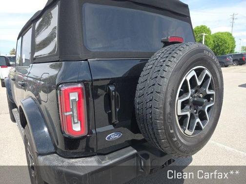 2023 Ford Bronco Base
