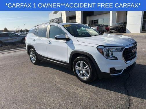 2022 GMC Terrain SLE