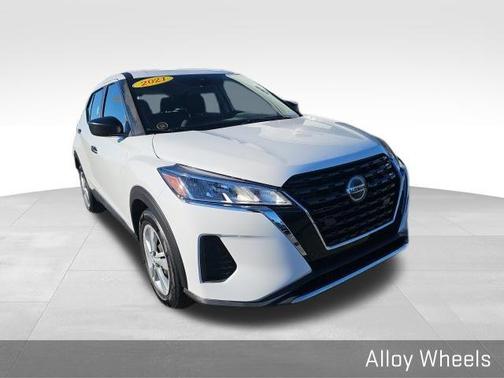 2021 Nissan Kicks S
