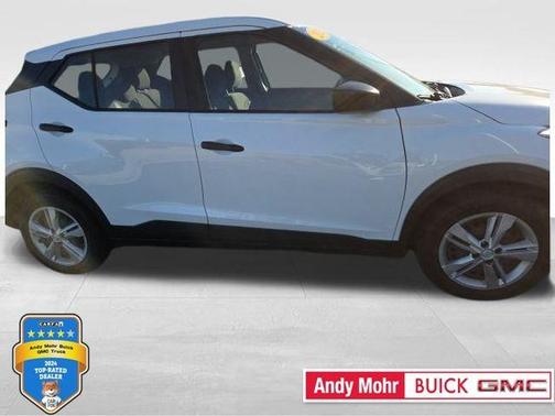 2021 Nissan Kicks S
