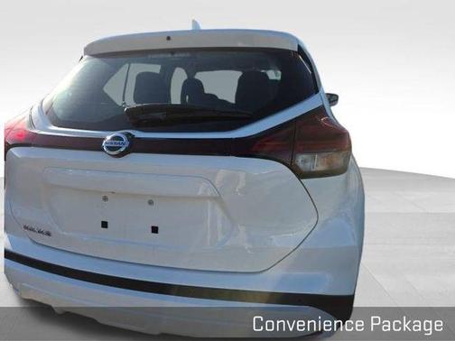 2021 Nissan Kicks S