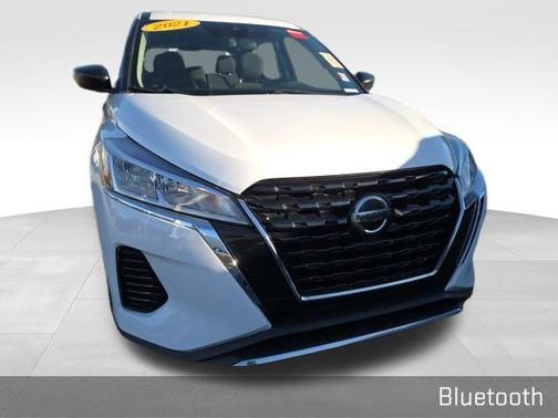 2021 Nissan Kicks S