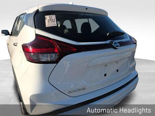 2021 Nissan Kicks S