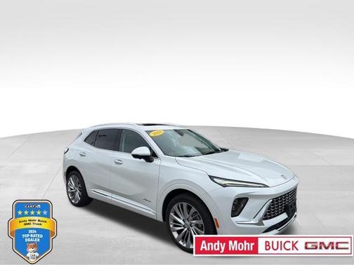 White Frost 2024 Buick Envision Avenir