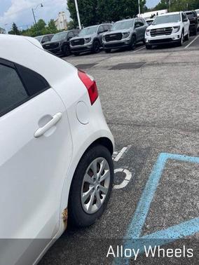 White 2012 Kia Rio5 LX