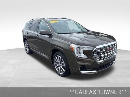2023 GMC Terrain Denali