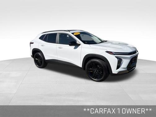Summit White 2025 Chevrolet Trax ACTIV