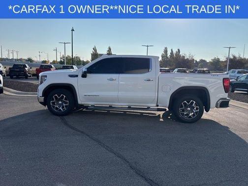 2022 GMC Sierra 1500 SLT