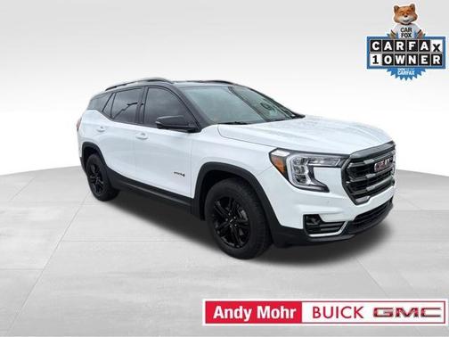 Summit White 2023 GMC Terrain AT4