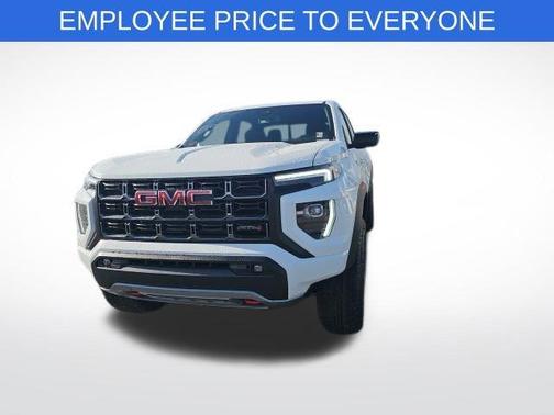 2025 GMC Canyon AT4
