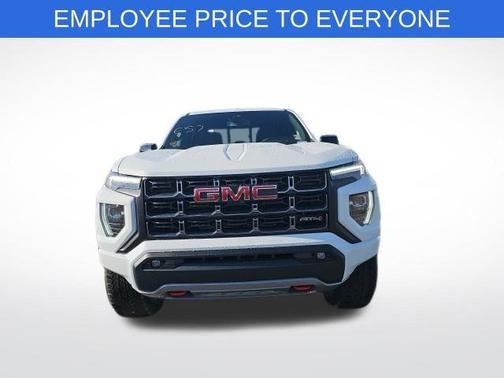 2025 GMC Canyon AT4