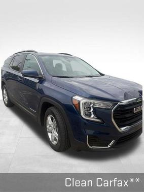 Marine Metallic 2023 GMC Terrain SLE