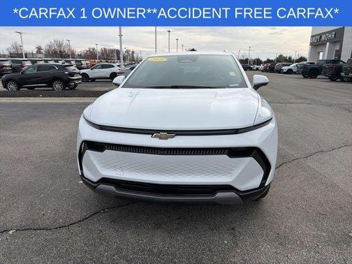 2025 Chevrolet Equinox EV LT