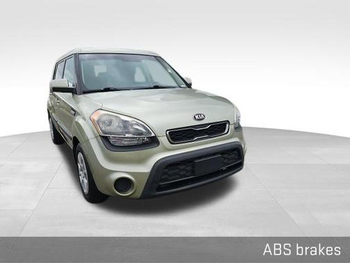 2013 Kia Soul Base