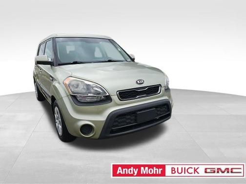 2013 Kia Soul Base