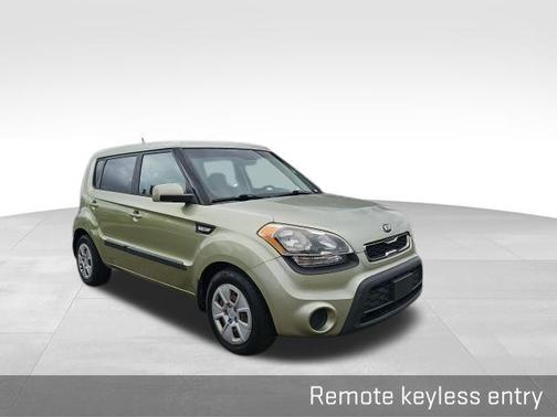 2013 Kia Soul Base