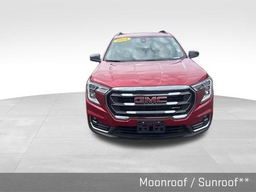 2024 GMC Terrain AT4