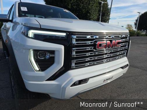 2023 GMC Canyon Denali