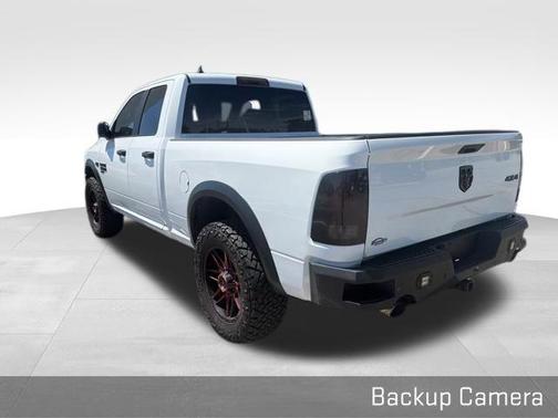 Bright White 2021 RAM 1500 Classic SLT