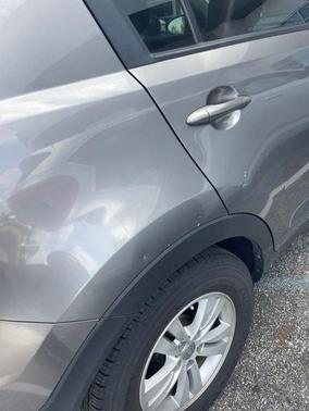 Mineral Silver 2011 Kia Sportage LX