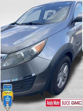 Mineral Silver 2011 Kia Sportage LX