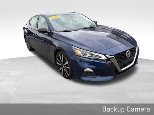 Deep Blue Pearl 2021 Nissan Altima 2.0 SR