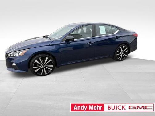 Deep Blue Pearl 2021 Nissan Altima 2.0 SR