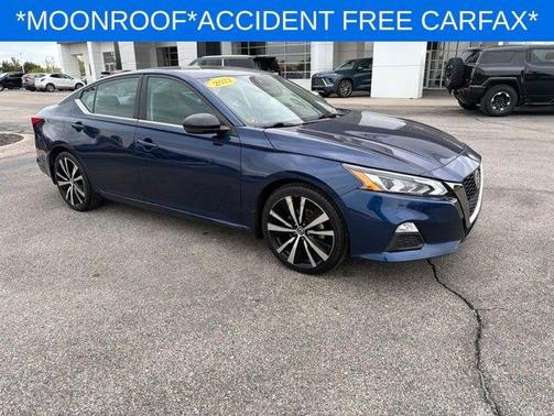 Deep Blue Pearl 2021 Nissan Altima 2.0 SR