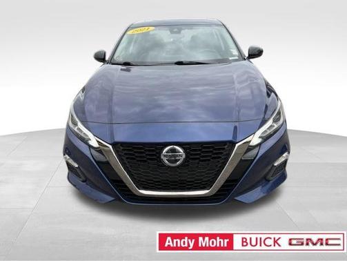 Deep Blue Pearl 2021 Nissan Altima 2.0 SR