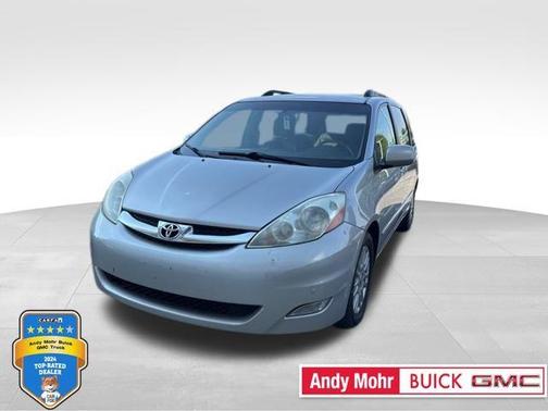 2010 Toyota Sienna XLE