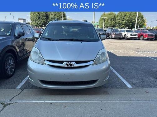 2010 Toyota Sienna XLE